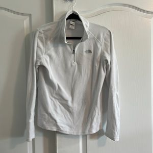 North Face; white fleece quarter zip; Sz M; like new